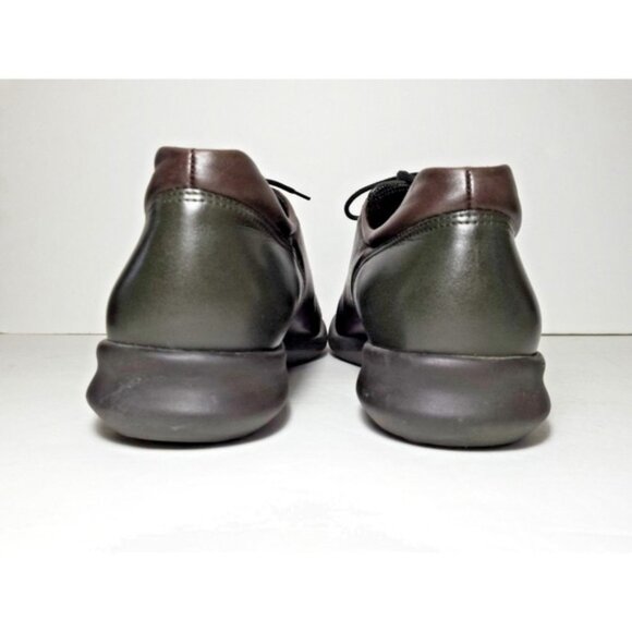 Ecco 2-tone leather lace up dress shoes brown size 7.5 style number 351